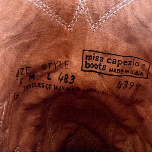 Vintage 70’s Capezio Butterfly Inlay Heeled Cowgirl Boot - Picture 15 of 16